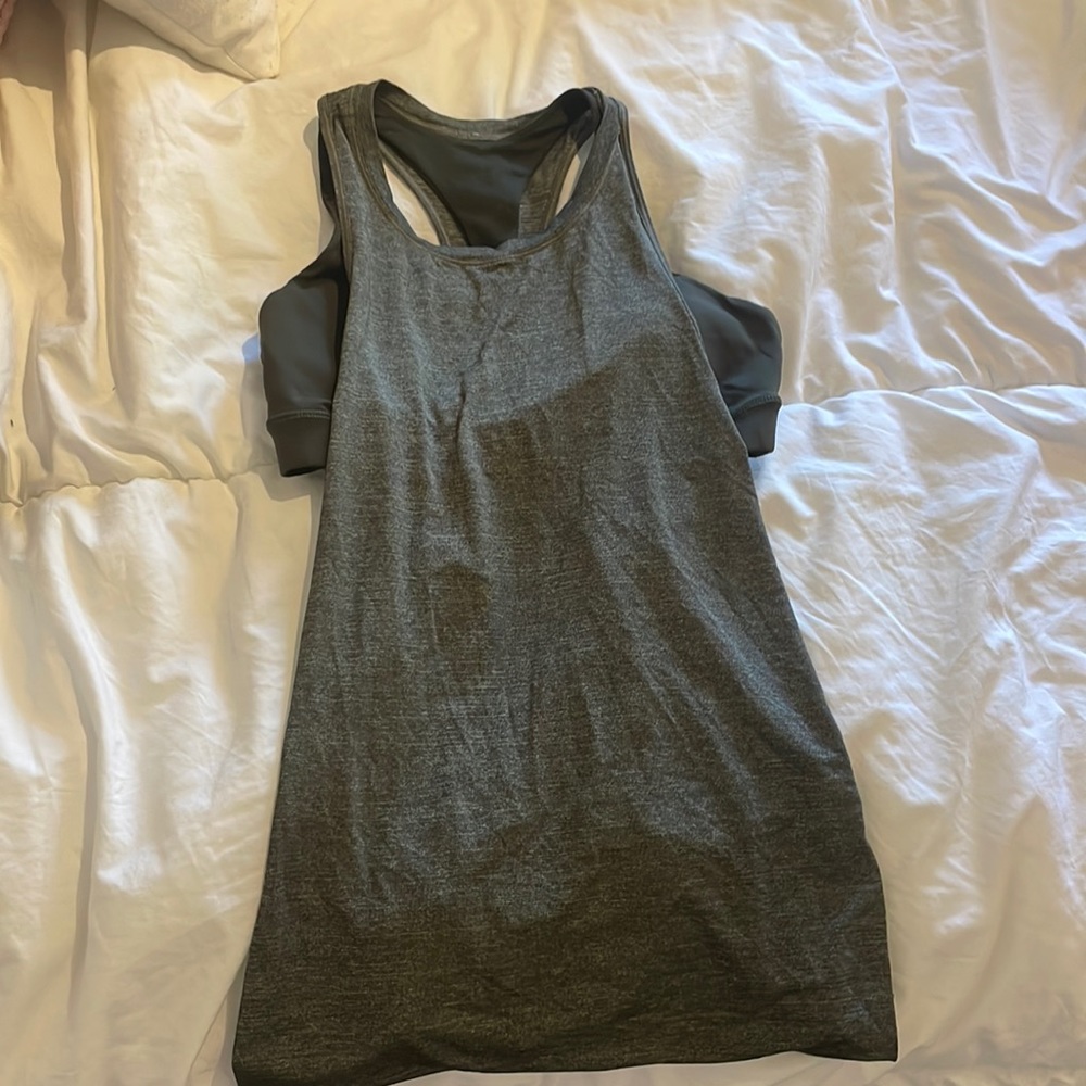 Lululemon tank top